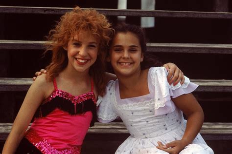 beached cast|Beaches (1988) .